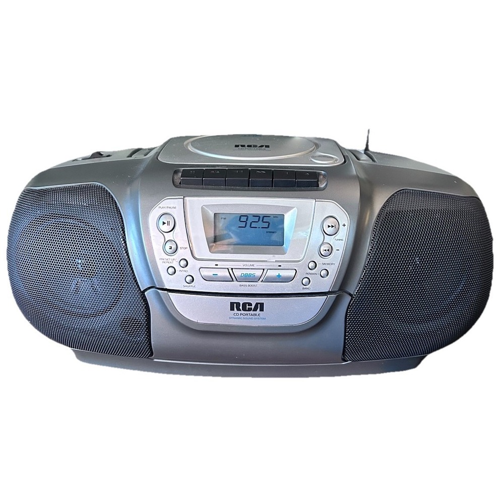 RCA RP-7986 AM/FM Stereo CD/ Radio/Cassette Boombox With Power Cord Tested Works